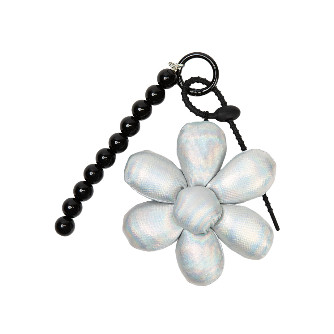 Silver Flower Keyring | innisfree