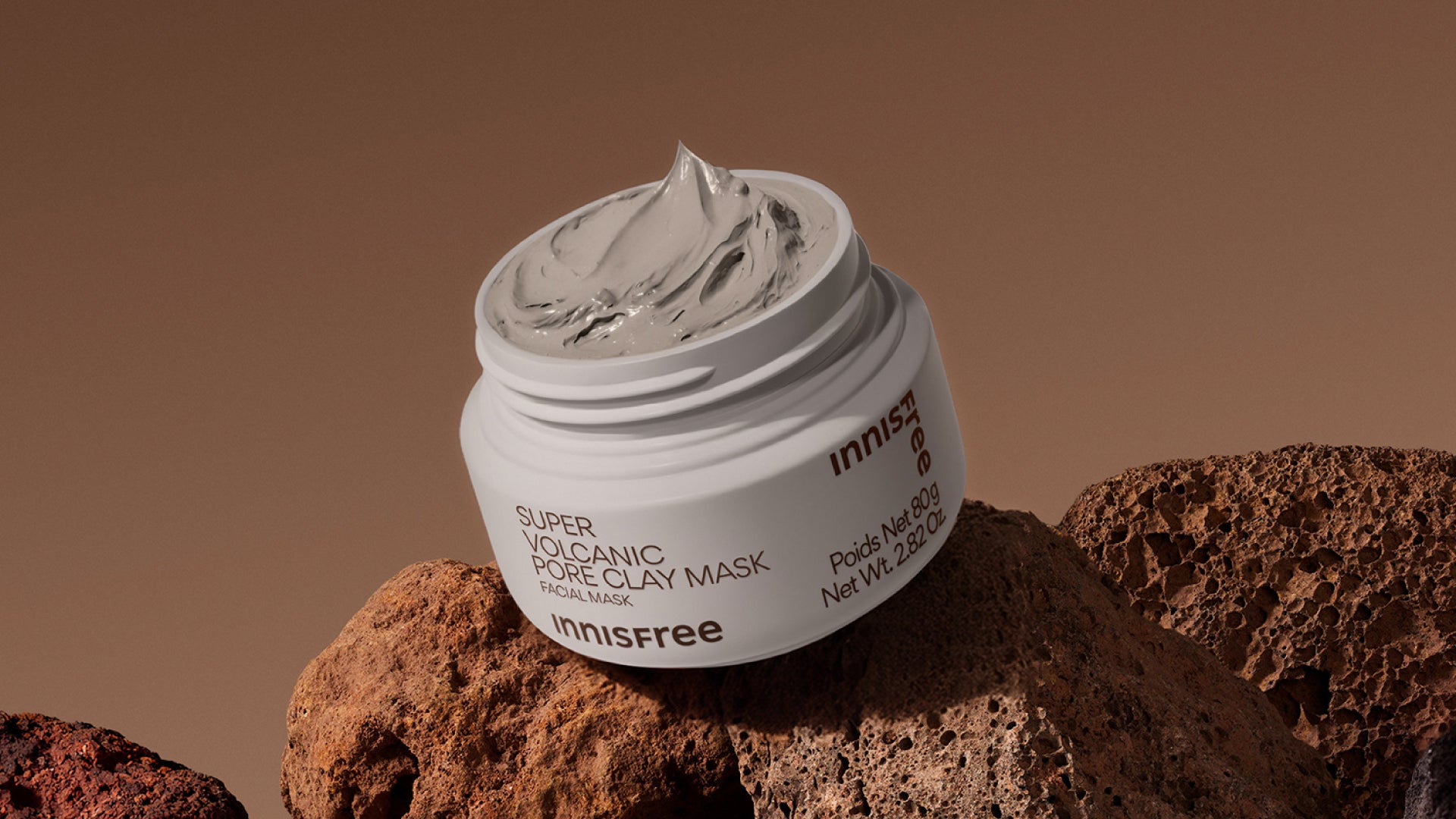 super volcanic pore clay mask on volcanic cluster
