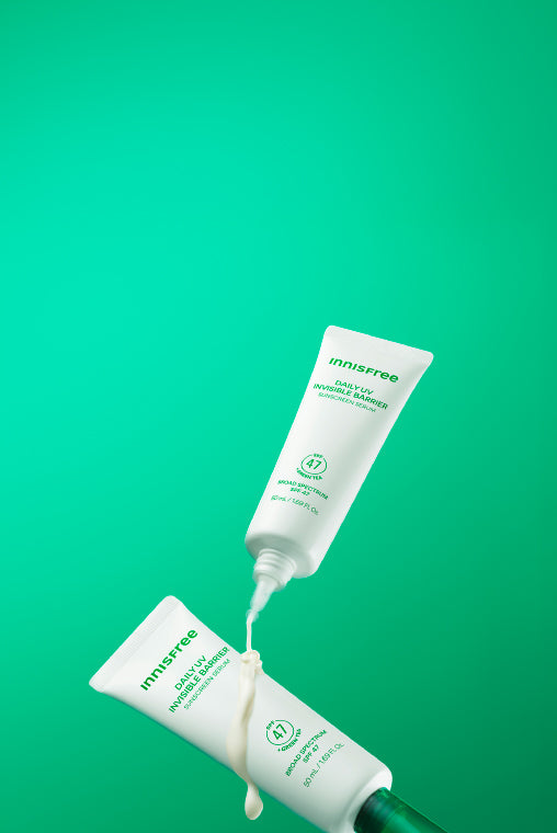 Daily UV Invisible Barrier Sunscreen Serum Broad Spectrum SPF 47 with Green Tea with texture