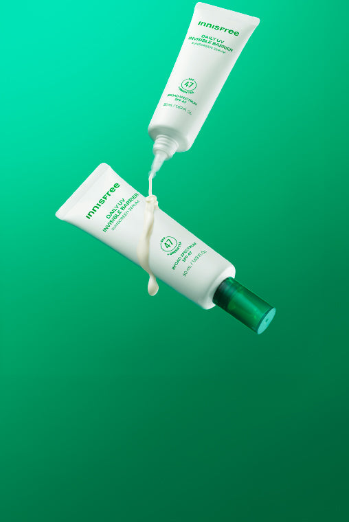 Daily UV Invisible Barrier Sunscreen Serum Broad Spectrum SPF 47 with Green Tea with texture