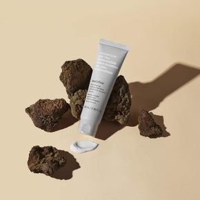 Pore Clearing Calming Clay Mask Texture 