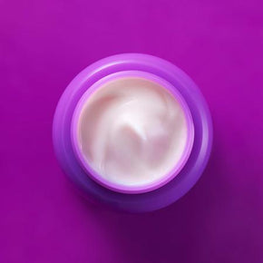 Youth-Enriched Cream Texture 
